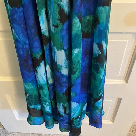 Chetta B Maxi Dress - Picture 3 of 7